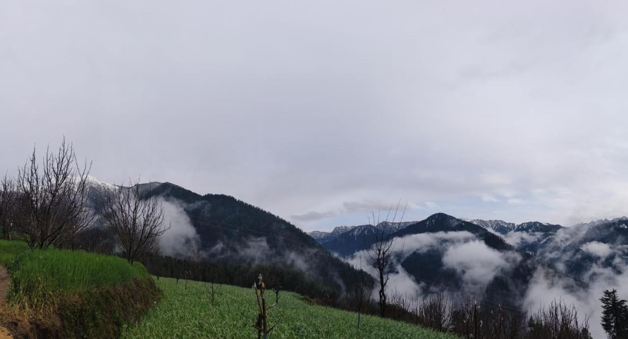 JibhiDeep In Woods别墅 外观 照片