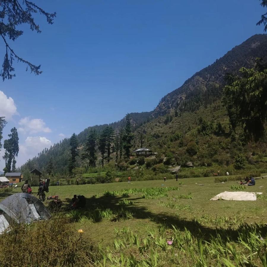 JibhiDeep In Woods别墅 外观 照片