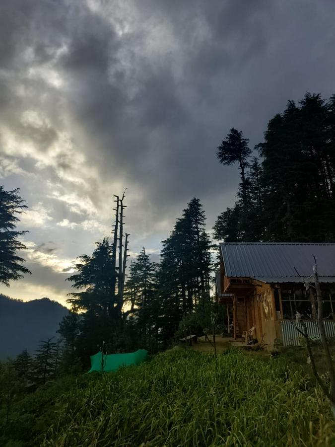JibhiDeep In Woods别墅 外观 照片
