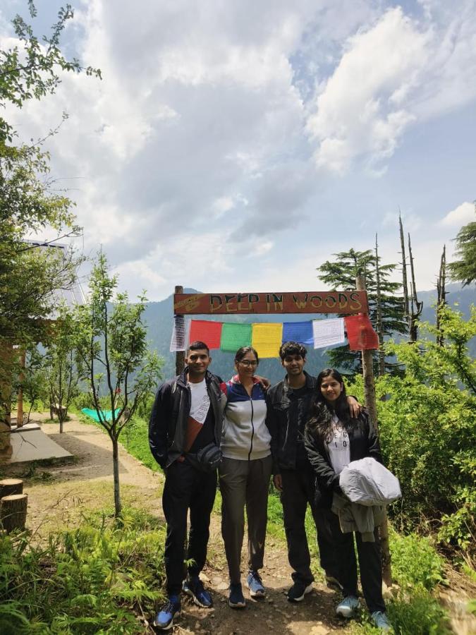 JibhiDeep In Woods别墅 外观 照片